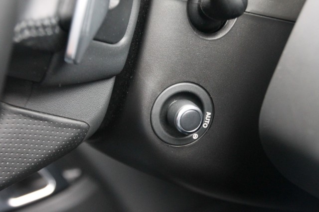 LAND ROVER RANGE ROVER P400e Limited Edition - 404 pk **Pano / Head up / Rear entertain, Autobedrijf Ploemen Meerssen BV, Meerss