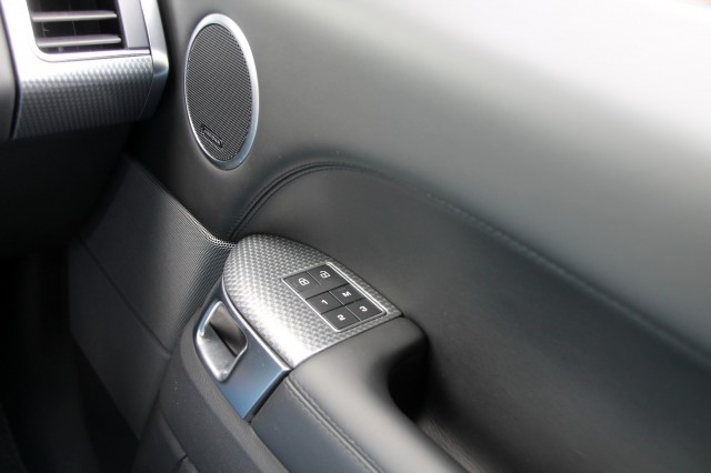 LAND ROVER RANGE ROVER P400e Limited Edition - 404 pk **Pano / Head up / Rear entertain, Autobedrijf Ploemen Meerssen BV, Meerss