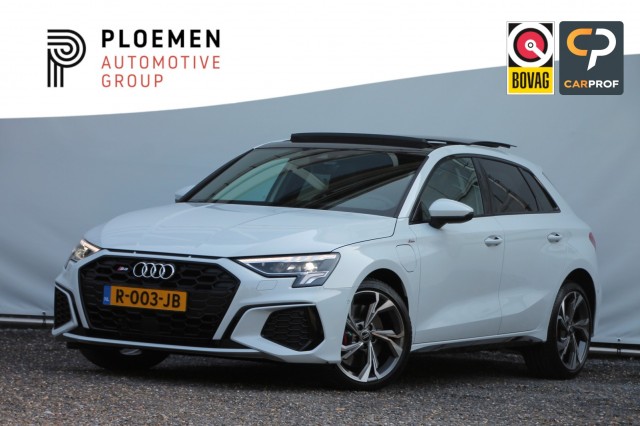 AUDI A3 - Sportback 45 TFSIe S-Line Competition - 245 pk **Pano / Camera