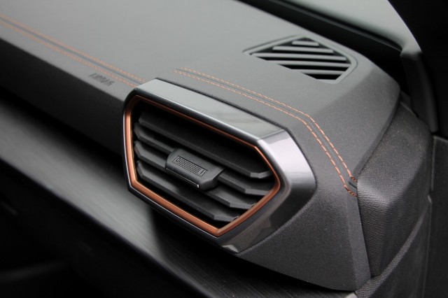 CUPRA FORMENTOR 1.4 TSI e-Hybrid - E-HYBRID ESS, Autobedrijf Ploemen Meerssen BV, Meerssen