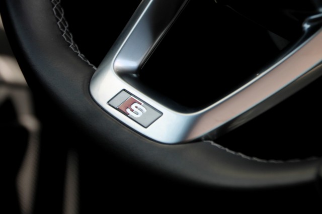 AUDI A3 Sportback 45 TFSIe S-Line - 245 pk **Pano / Camera / Side assist, Autobedrijf Ploemen Meerssen BV, Meerssen