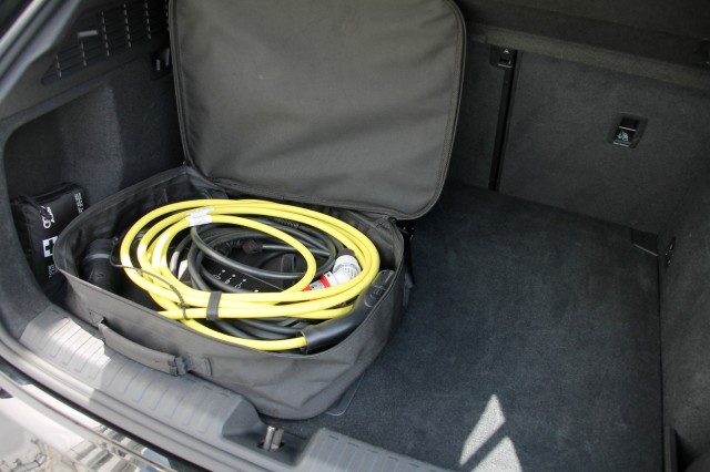 AUDI A3 Sportback 45 TFSIe S-Line - 245 pk **Pano / Camera / Side assist, Autobedrijf Ploemen Meerssen BV, Meerssen