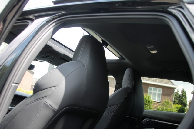 AUDI A3 Sportback 45 TFSIe S-Line - 245 pk **Pano / Camera / Side assist, Autobedrijf Ploemen Meerssen BV, Meerssen