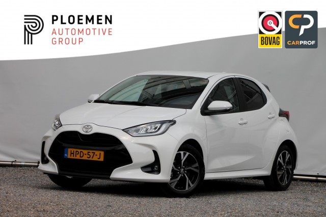 TOYOTA YARIS - 1.5 Hybrid 115 Team Player - 93 pk **Camera / Carplay