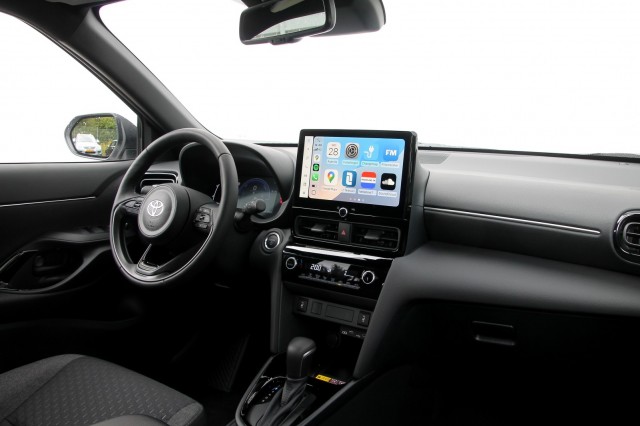 TOYOTA YARIS 1.5 Hybrid 130 Team Player - 93 pk **Carplay / Camera / ACC, Autobedrijf Ploemen Meerssen BV, Meerssen