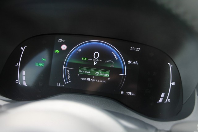 TOYOTA YARIS 1.5 Hybrid 130 Team Player - 93 pk **Carplay / Camera / ACC, Autobedrijf Ploemen Meerssen BV, Meerssen