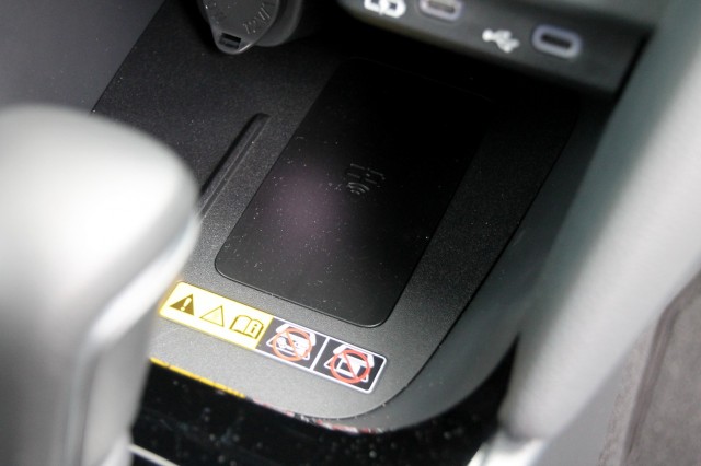 TOYOTA YARIS 1.5 Hybrid 130 Team Player - 93 pk **Carplay / Camera / ACC, Autobedrijf Ploemen Meerssen BV, Meerssen