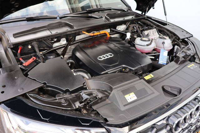 AUDI Q5 SPORTBACK 55 TFSIe S-Line - 367 pk **Bang Olufsen / Trekhaak / 360 camera, Autobedrijf Ploemen Meerssen BV, Meerssen