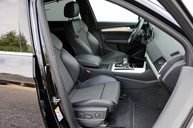 AUDI Q5 SPORTBACK 55 TFSIe S-Line - 367 pk **Bang Olufsen / Trekhaak / 360 camera, Autobedrijf Ploemen Meerssen BV, Meerssen