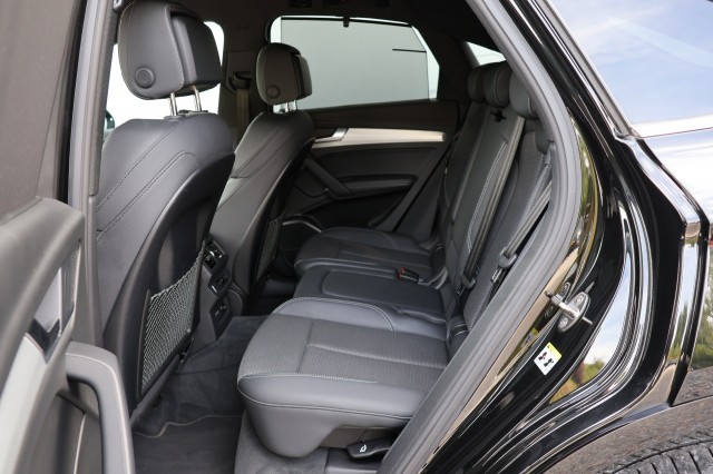 AUDI Q5 SPORTBACK 55 TFSIe S-Line - 367 pk **Bang Olufsen / Trekhaak / 360 camera, Autobedrijf Ploemen Meerssen BV, Meerssen