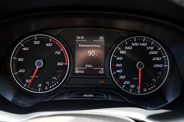 SEAT ATECA 1.4 EcoTSI Style - 150 pk **Full Link / PDC / Lane Assist, Autobedrijf Ploemen Meerssen BV, Meerssen