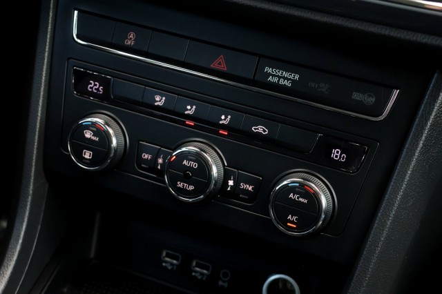 SEAT ATECA 1.4 EcoTSI Style - 150 pk **Full Link / PDC / Lane Assist, Autobedrijf Ploemen Meerssen BV, Meerssen