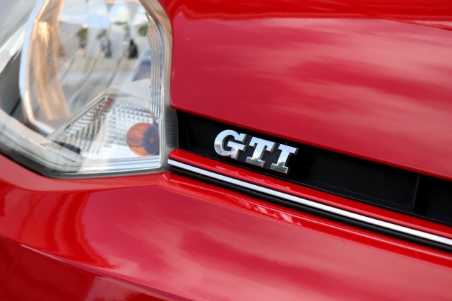 VOLKSWAGEN UP 1.0 TSI GTI - 116 pk **Pano / Dealeronderhouden / Stoelverwarming, Autobedrijf Ploemen Meerssen BV, Meerssen