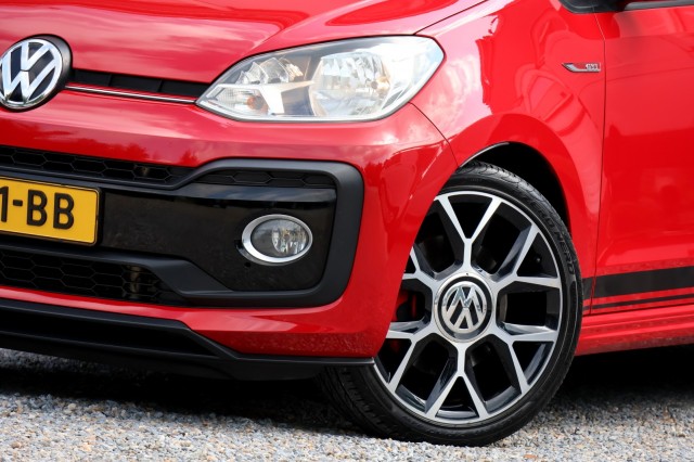 VOLKSWAGEN UP 1.0 TSI GTI - 116 pk **Pano / Dealeronderhouden / Stoelverwarming, Autobedrijf Ploemen Meerssen BV, Meerssen