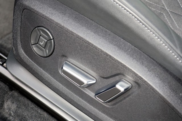 AUDI Q6 E-TRON S Edition Quattro 100 kWh - 387 pk, Autobedrijf Ploemen Meerssen BV, Meerssen