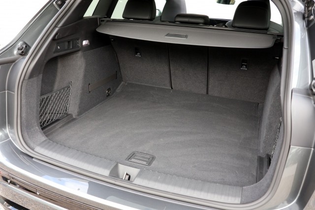 AUDI Q6 E-TRON S Edition Quattro 100 kWh - 387 pk, Autobedrijf Ploemen Meerssen BV, Meerssen