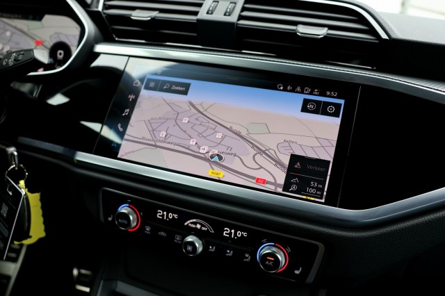 AUDI Q3 SPORTBACK 45 TFSIe S-Line - 245 pk **Trekhaak / Camera / Zwart optiek, Autobedrijf Ploemen Meerssen BV, Meerssen