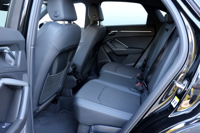 AUDI Q3 Sportback 45 TFSIe S-Line - 245 pk **Camera / Trekhaak / Navi, Autobedrijf Ploemen Meerssen BV, Meerssen