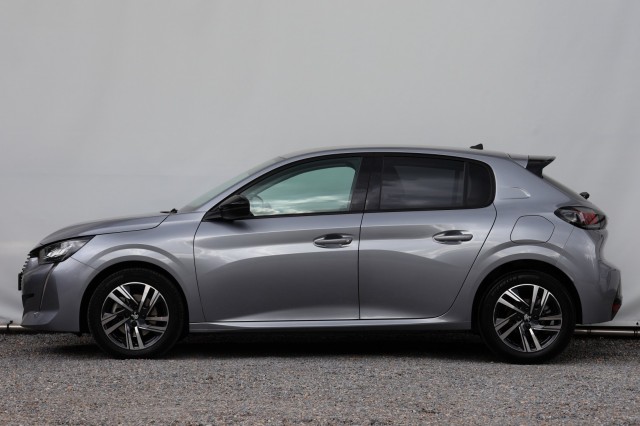 PEUGEOT 208 1.2 PureTech Allure - 101 pk **Camera / Led / Carplay / Navi, Autobedrijf Ploemen Meerssen BV, Meerssen