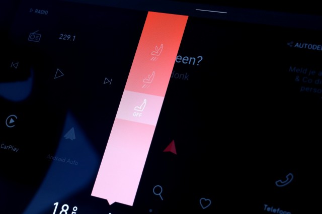 LYNK EN CO 01 1.5 Plug-in Hybrid - 261 pk **Pano / 360 camera / Memory stoel , Autobedrijf Ploemen Meerssen BV, Meerssen