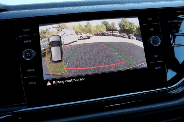 VOLKSWAGEN POLO 1.0 TSI DSG Life Business - 95 pk **Camera / Carplay, Autobedrijf Ploemen Meerssen BV, Meerssen