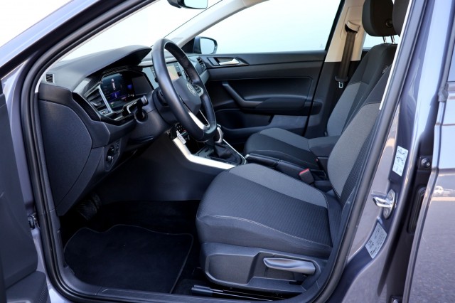 VOLKSWAGEN POLO 1.0 TSI DSG Life Business - 95 pk **Camera / Carplay, Autobedrijf Ploemen Meerssen BV, Meerssen