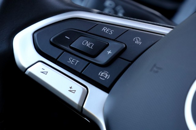 VOLKSWAGEN POLO 1.0 TSI DSG Life Business - 95 pk **Camera / Carplay, Autobedrijf Ploemen Meerssen BV, Meerssen