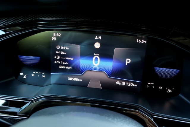 VOLKSWAGEN POLO 1.0 TSI DSG Life Business - 95 pk **Camera / Carplay, Autobedrijf Ploemen Meerssen BV, Meerssen