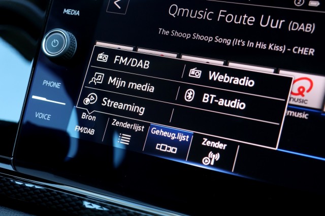 VOLKSWAGEN POLO 1.0 TSI DSG Life Business - 95 pk **Camera / Carplay, Autobedrijf Ploemen Meerssen BV, Meerssen