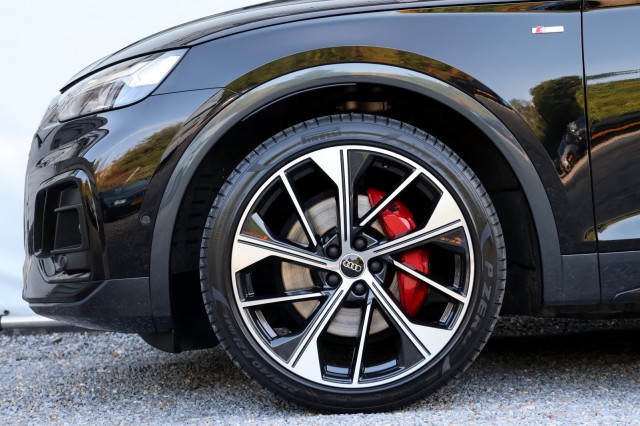 AUDI Q5 SPORTBACK 55 TFSIe S Edition Competition - 367 pk , Autobedrijf Ploemen Meerssen BV, Meerssen