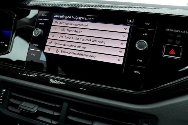 VOLKSWAGEN POLO 1.0 TSI Life Business - 95 pk, Autobedrijf Ploemen Meerssen BV, Meerssen