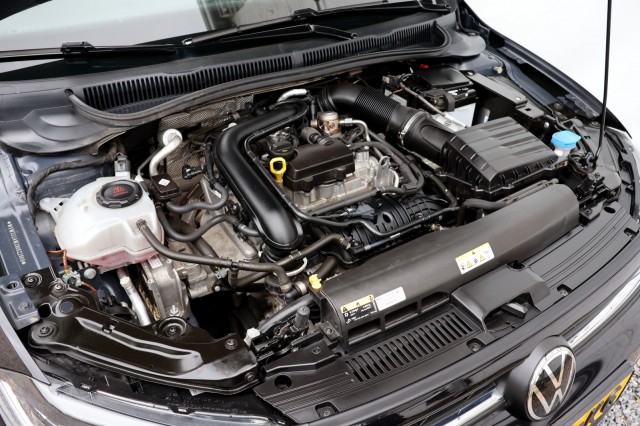 VOLKSWAGEN POLO 1.0 TSI Life Business - 95 pk, Autobedrijf Ploemen Meerssen BV, Meerssen