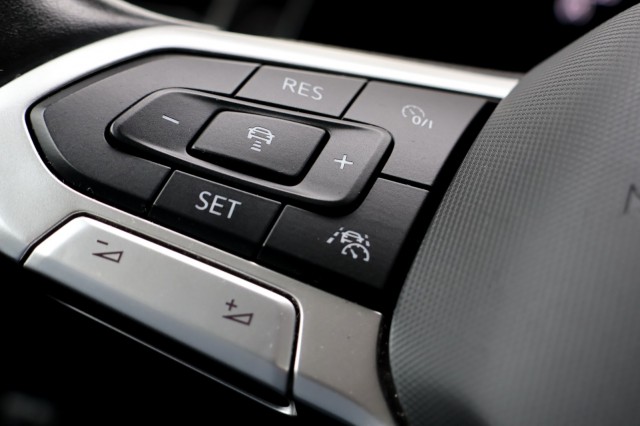 VOLKSWAGEN POLO 1.0 TSI Life Business - 95 pk, Autobedrijf Ploemen Meerssen BV, Meerssen