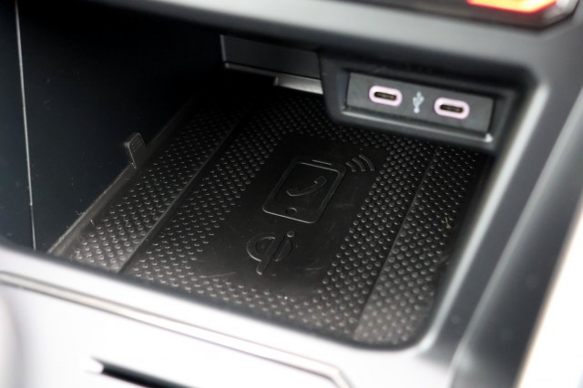 VOLKSWAGEN POLO 1.0 TSI Life Business - 95 pk, Autobedrijf Ploemen Meerssen BV, Meerssen