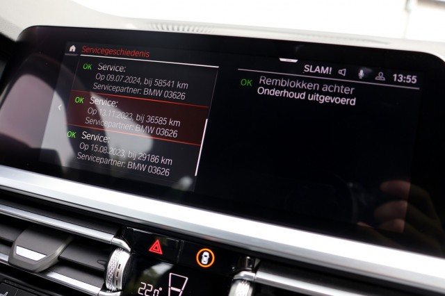 BMW 3-SERIE Touring 318i High Executive M Sport - 156 pk **Trekhaak / Camera, Autobedrijf Ploemen Meerssen BV, Meerssen