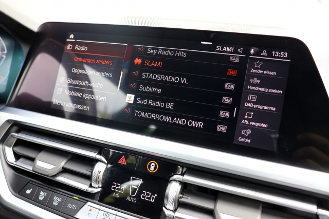 BMW 3-SERIE Touring 318i High Executive M Sport - 156 pk **Trekhaak / Camera, Autobedrijf Ploemen Meerssen BV, Meerssen