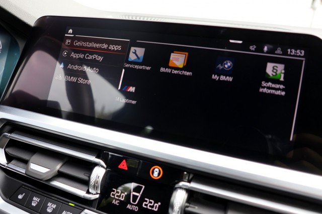 BMW 3-SERIE Touring 318i High Executive M Sport - 156 pk **Trekhaak / Camera, Autobedrijf Ploemen Meerssen BV, Meerssen