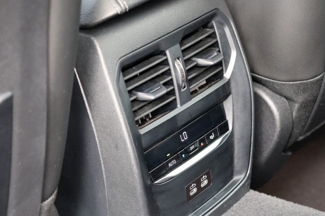 BMW 3-SERIE Touring 318i High Executive M Sport - 156 pk **Trekhaak / Camera, Autobedrijf Ploemen Meerssen BV, Meerssen