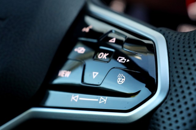 VOLKSWAGEN GOLF 2.0 TSI GTI - 245 pk **Pano / IQ Light / Harman Kardon / Leder  , Autobedrijf Ploemen Meerssen BV, Meerssen