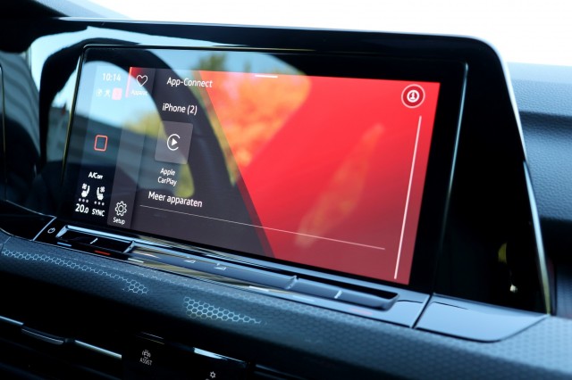 VOLKSWAGEN GOLF 2.0 TSI GTI - 245 pk **Pano / IQ Light / Harman Kardon / Leder  , Autobedrijf Ploemen Meerssen BV, Meerssen