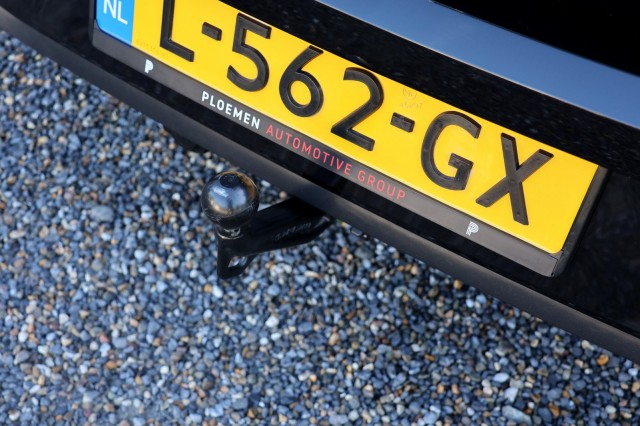 VOLKSWAGEN GOLF 2.0 TSI GTI - 245 pk **Pano / IQ Light / Harman Kardon / Leder  , Autobedrijf Ploemen Meerssen BV, Meerssen