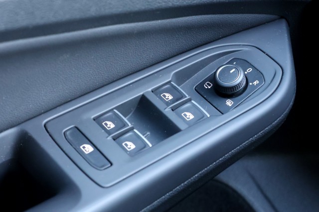 VOLKSWAGEN GOLF 2.0 TSI GTI - 245 pk **Pano / IQ Light / Harman Kardon / Leder  , Autobedrijf Ploemen Meerssen BV, Meerssen