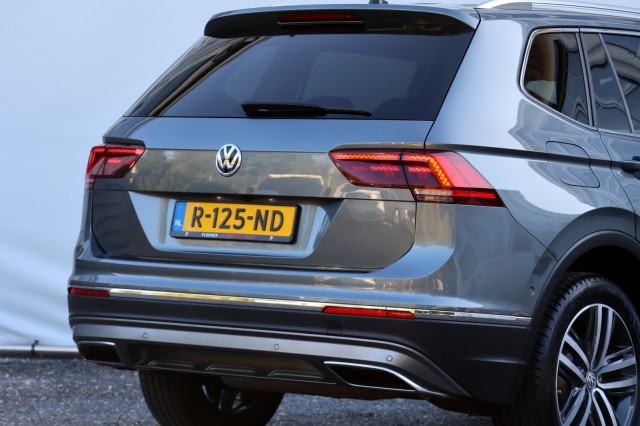 VOLKSWAGEN TIGUAN ALLSPACE 2.0 TSI 4 Motion Highline - 180 pk **Head up / Area View / Led, Autobedrijf Ploemen Meerssen BV, Meer
