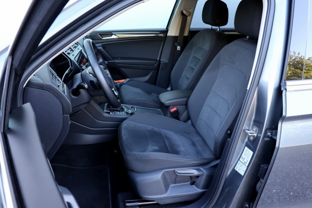 VOLKSWAGEN TIGUAN ALLSPACE 2.0 TSI 4 Motion Highline - 180 pk **Head up / Area View / Led, Autobedrijf Ploemen Meerssen BV, Meer