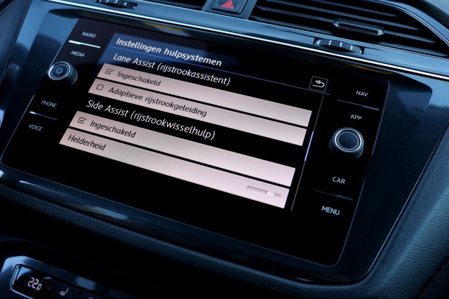 VOLKSWAGEN TIGUAN ALLSPACE 2.0 TSI 4 Motion Highline - 180 pk **Head up / Area View / Led, Autobedrijf Ploemen Meerssen BV, Meer