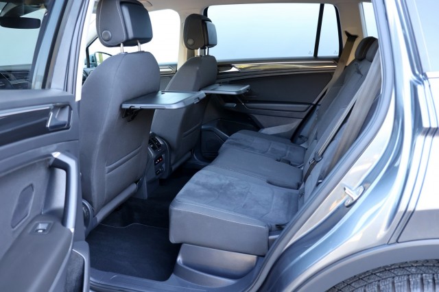 VOLKSWAGEN TIGUAN ALLSPACE 2.0 TSI 4 Motion Highline - 180 pk **Head up / Area View / Led, Autobedrijf Ploemen Meerssen BV, Meer