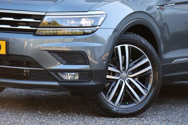 VOLKSWAGEN TIGUAN ALLSPACE 2.0 TSI 4 Motion Highline - 180 pk **Head up / Area View / Led, Autobedrijf Ploemen Meerssen BV, Meer