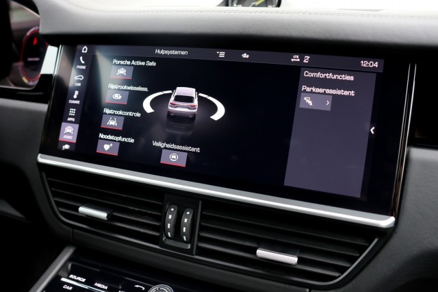 PORSCHE CAYENNE 3.0 E-Hybrid - 462 pk **Sport Chrono Plus / Pano / Head up, Autobedrijf Ploemen Meerssen BV, Meerssen