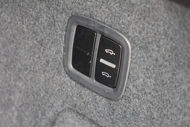 PORSCHE CAYENNE 3.0 E-Hybrid - 462 pk **Sport Chrono Plus / Pano / Head up, Autobedrijf Ploemen Meerssen BV, Meerssen