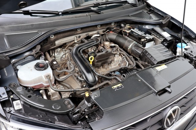 VOLKSWAGEN T-ROC 1.0 TSI Style - 110 pk **Active info / Trekhaak / Navi / ACC, Autobedrijf Ploemen Meerssen BV, Meerssen